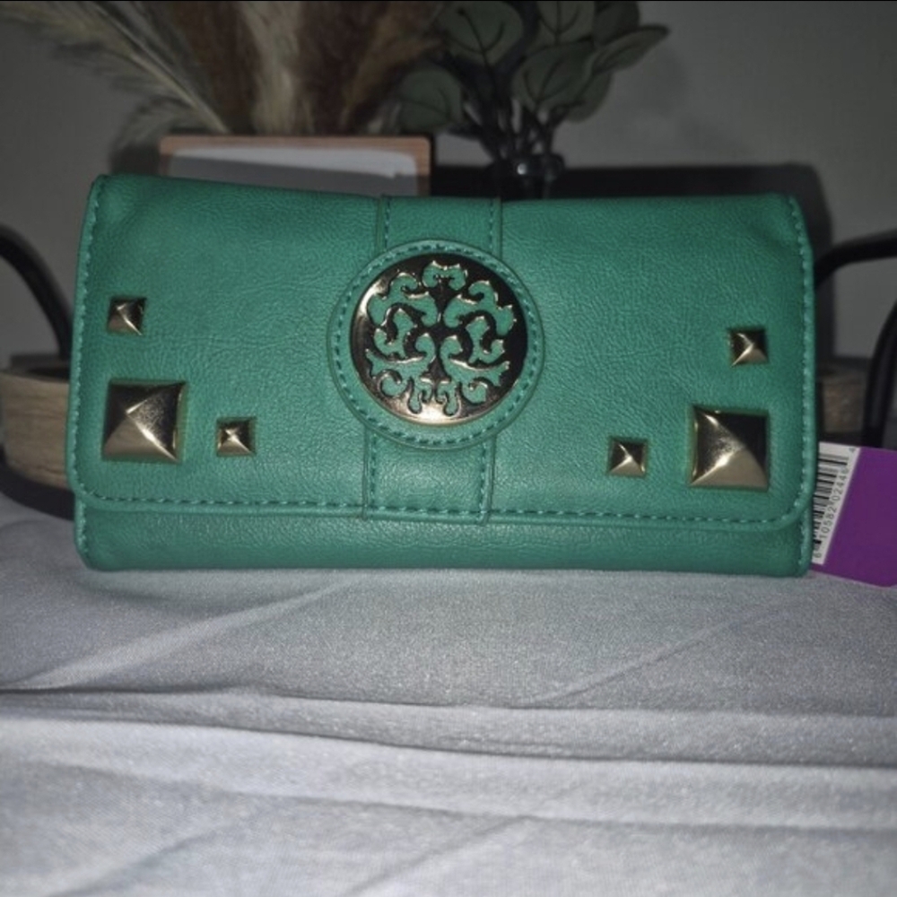 Green Wallet
